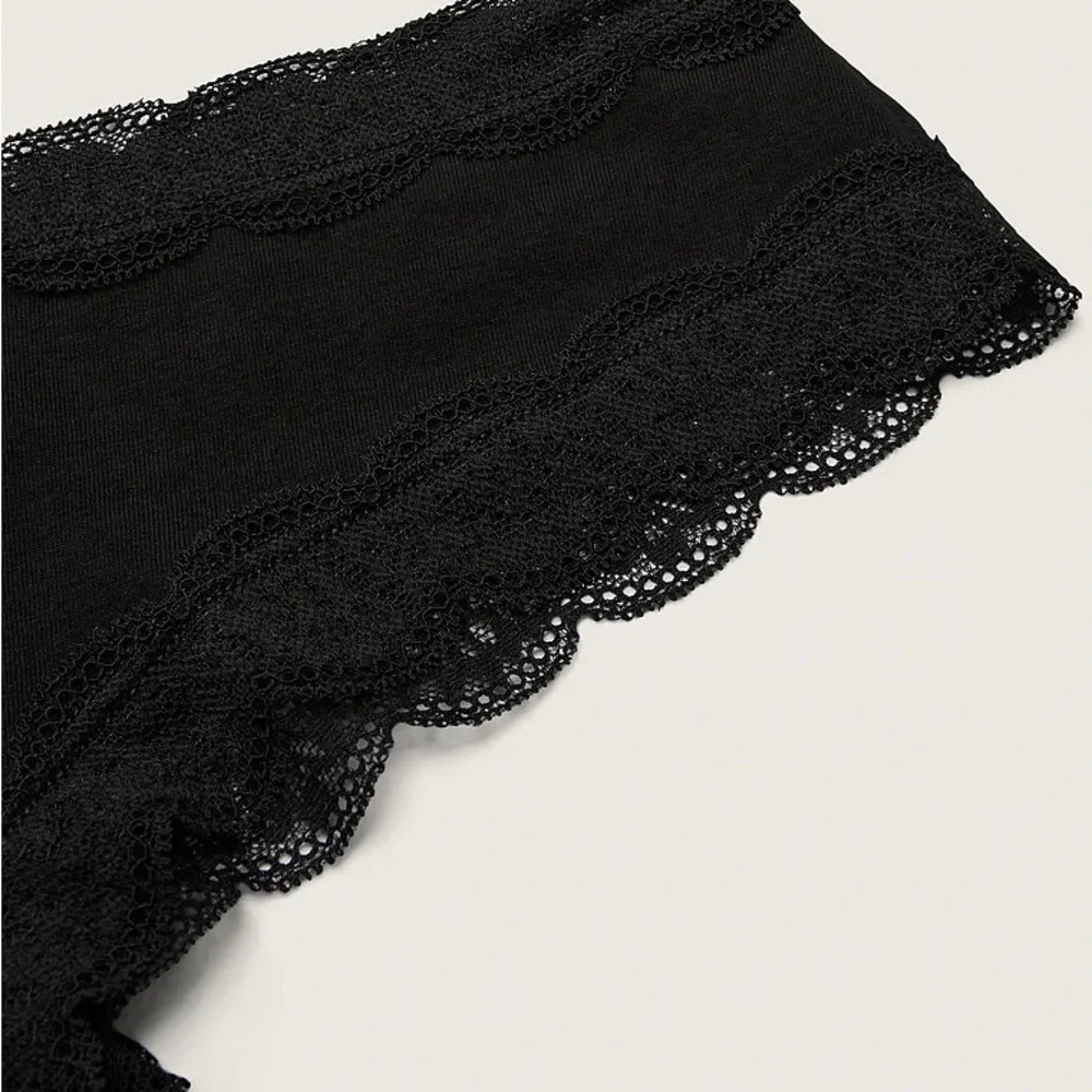 Victoria's Secret PINK Lace Trim Cheekster Panty Black Medium NEW